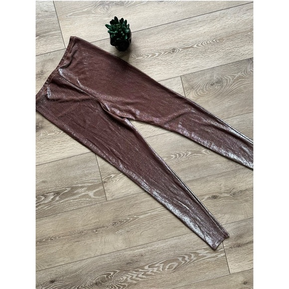 •SKIMS• Shimmer Metallic leggings in Cocoa - Picture 9 of 9